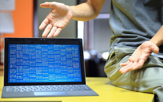 敦煌 mongo排序sort,php如何按顺序排列数组？